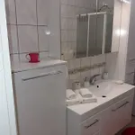 Lucica Apartman *