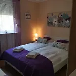 Lucica Apartman Zára