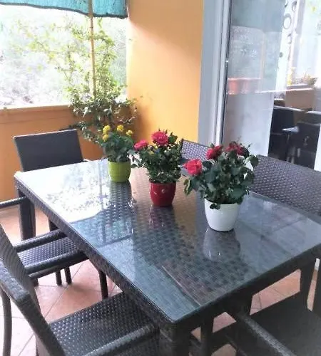 Apartament Lucica *