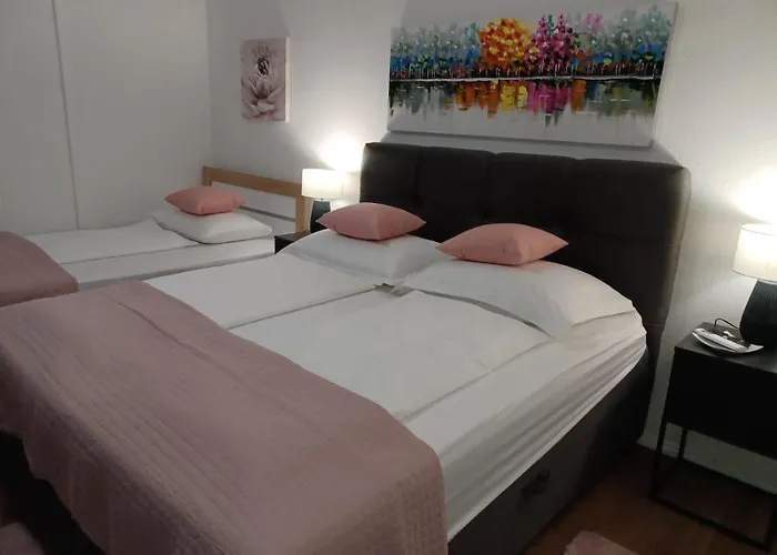 Lucica Apartment