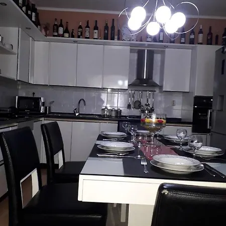 Apartment Lucica *