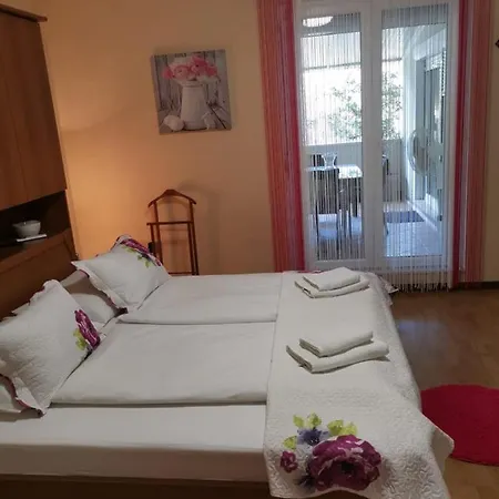 Appartement Lucica *