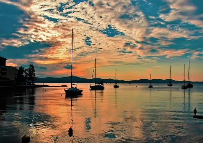 Lucica Lägenhet Zadar